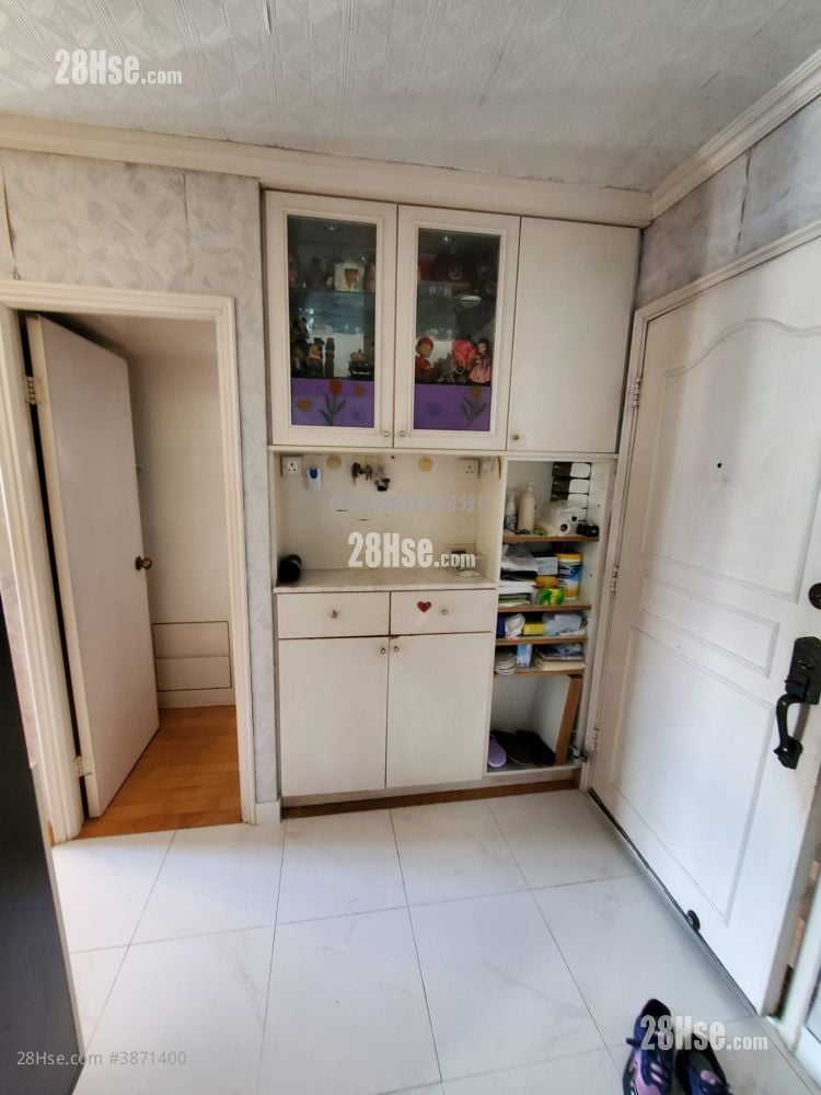 Tung Hei Court Sell 435 ft²