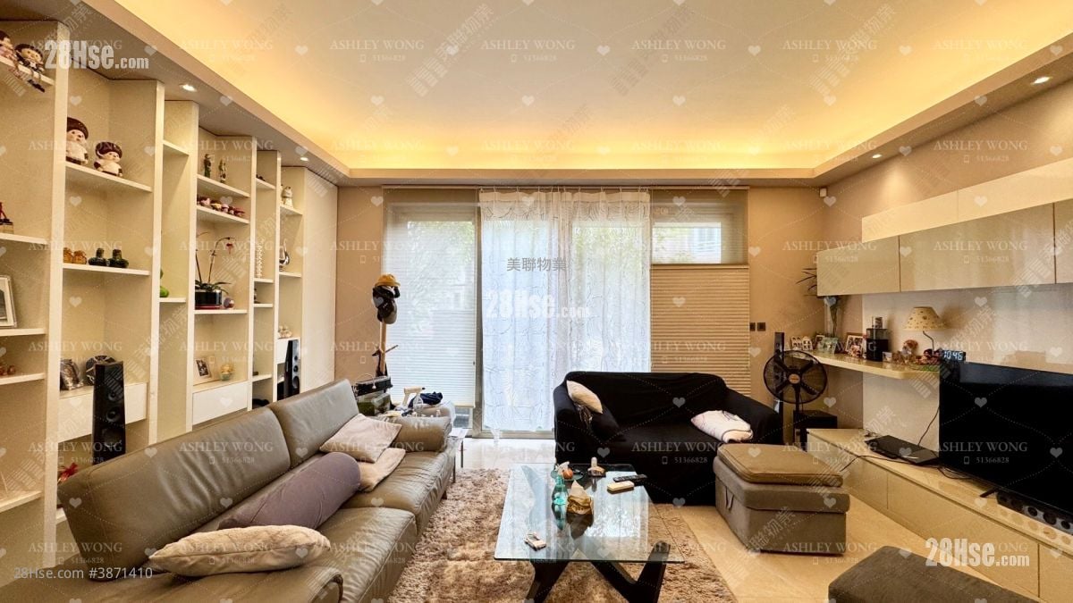 Green Crest Sell 2 Bedrooms , 2 Bathrooms 1,090 ft²