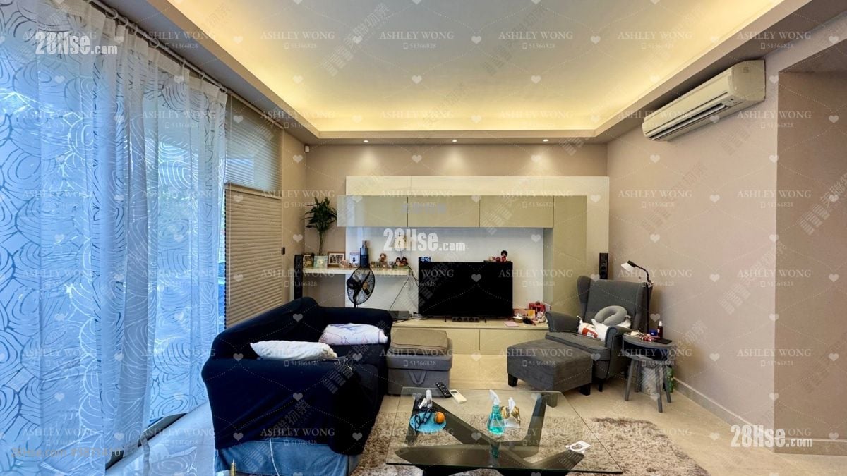 Green Crest Sell 2 Bedrooms , 2 Bathrooms 1,090 ft²