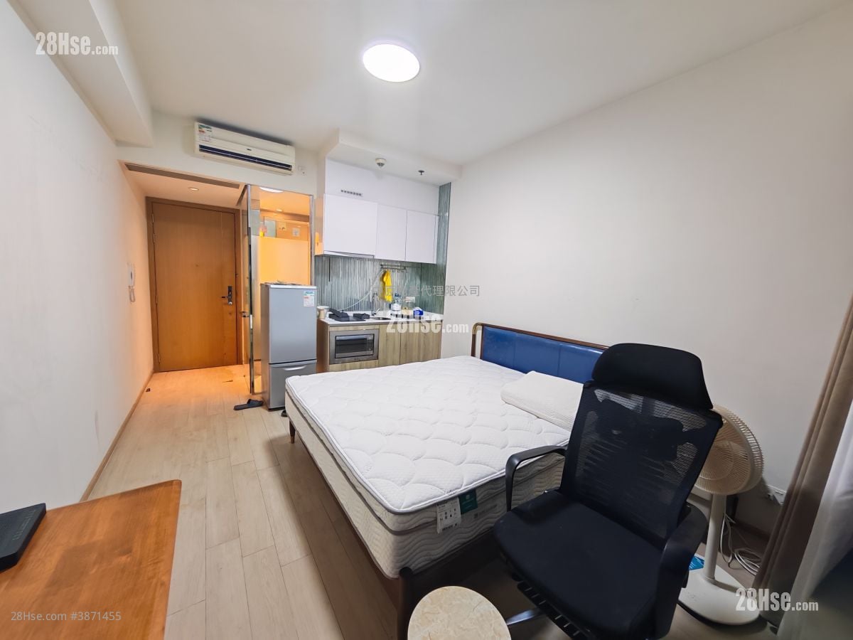 Domus Sell Studio 244 ft²