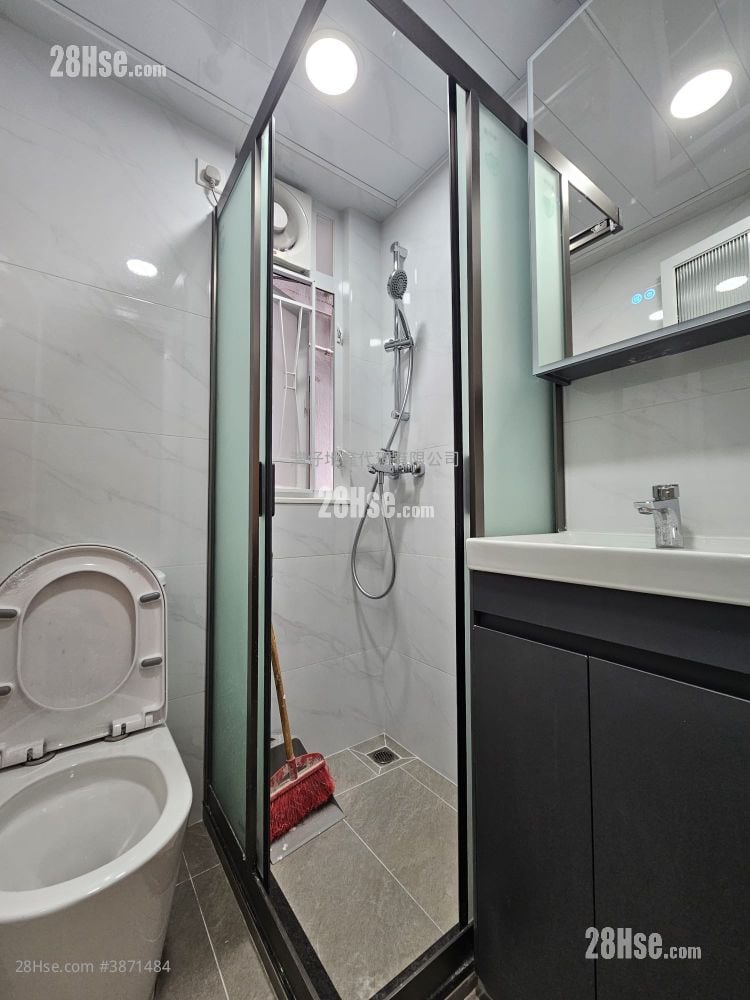 Wai Sun Building Rental 2 Bedrooms , 1 Bathroom 271 ft²