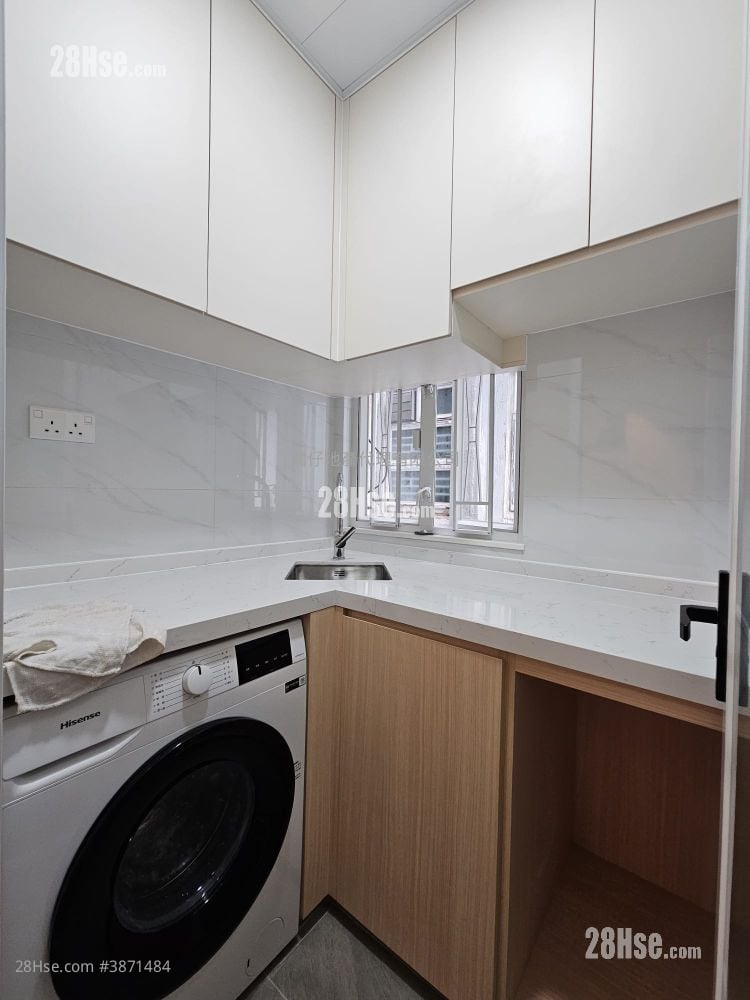 Wai Sun Building Rental 2 Bedrooms , 1 Bathroom 271 ft²