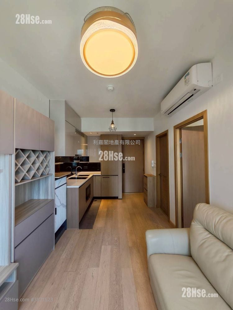 Sol City Rental 1 Bedroom , 1 Bathroom 332 ft²