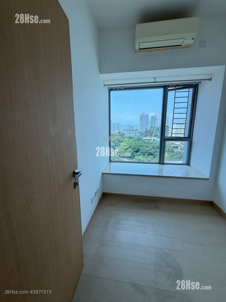 Century Gateway Rental 2 Bathrooms 783 ft²