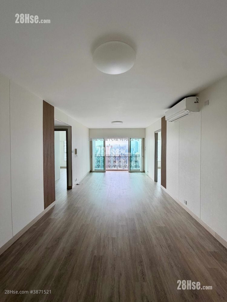 Pacific Palisades Rental 3 Bedrooms , 2 Bathrooms 843 ft²
