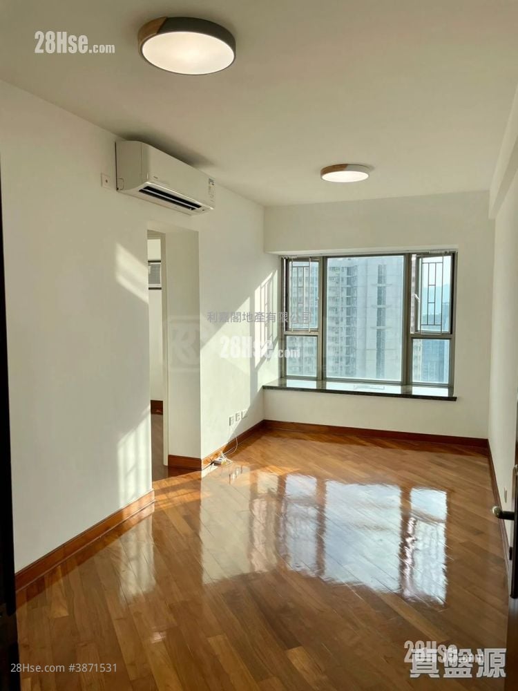 Tseung Kwan O Plaza Sell 2 Bedrooms 451 ft²