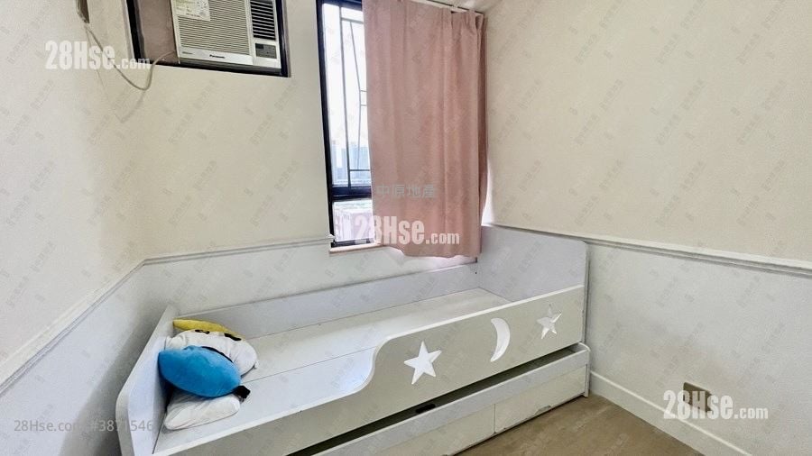 又一居 售盘 561 平方尺