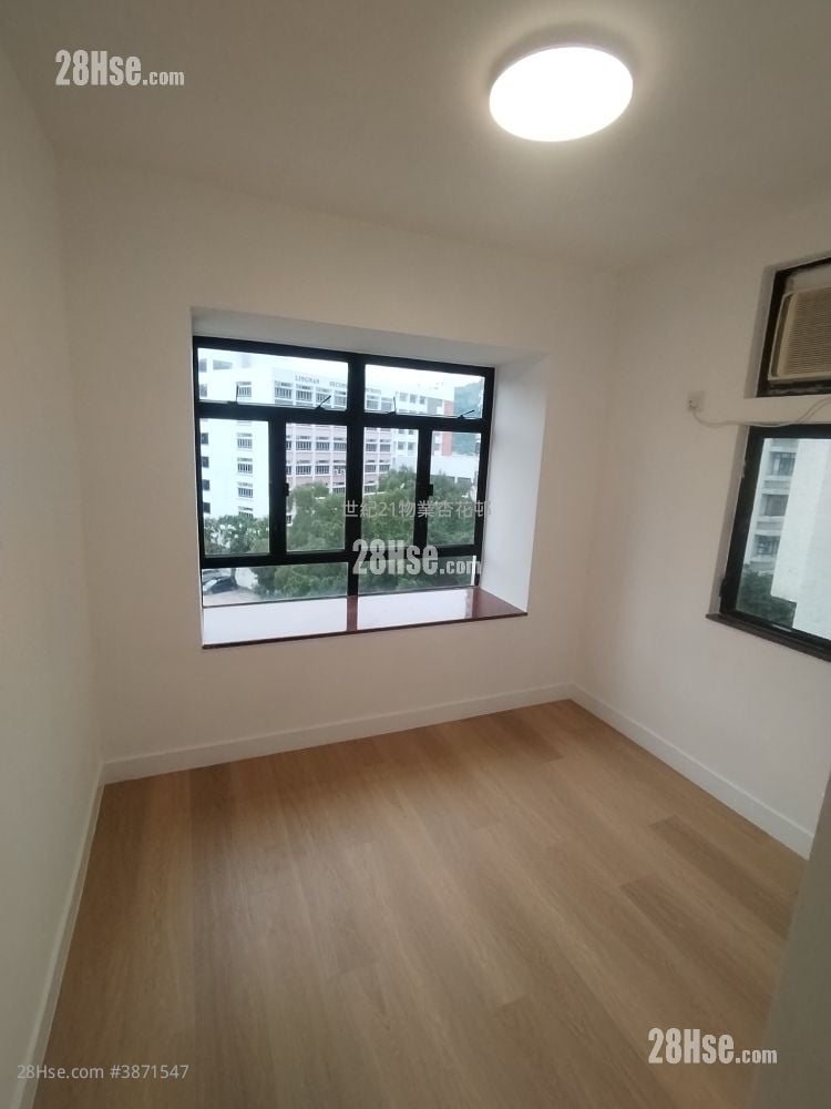 Heng Fa Chuen Rental 2 Bedrooms , 1 Bathroom 499 ft²