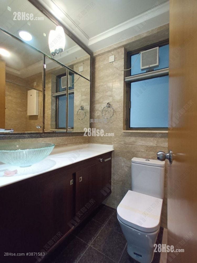The Belcher's Sell 2 Bedrooms , 1 Bathroom 667 ft²