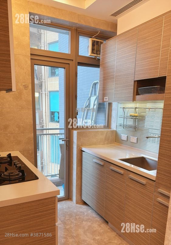 The Wings Sell 2 Bedrooms , 1 Bathroom 538 ft²