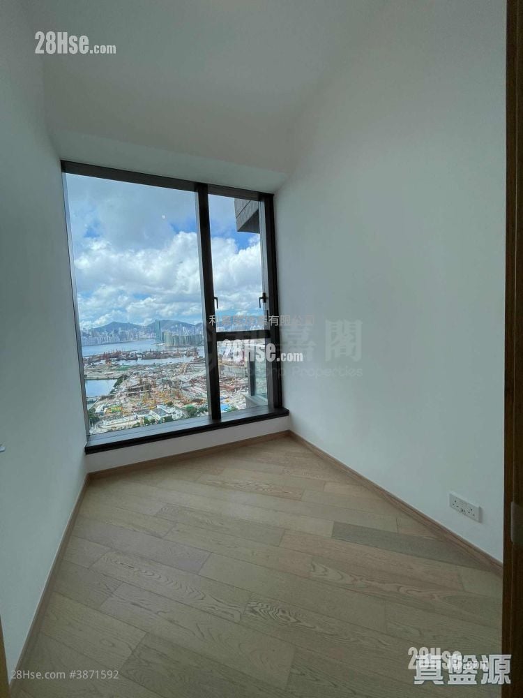 Vibe Centro Rental 4 Bedrooms , 2 Bathrooms 1,010 ft²