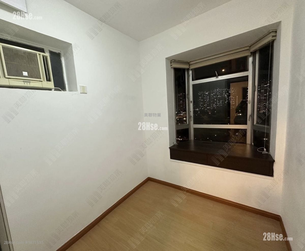 Shatin Centre Rental 310 ft²