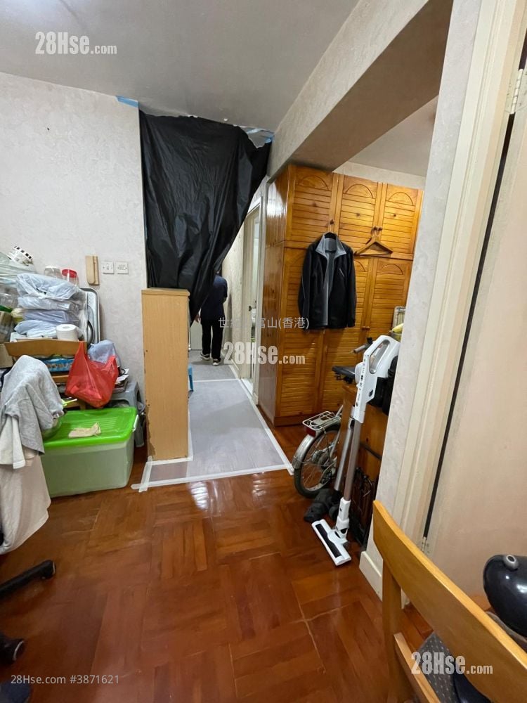 怡发花园 售盘 2 房 , 1 浴室 376 平方尺