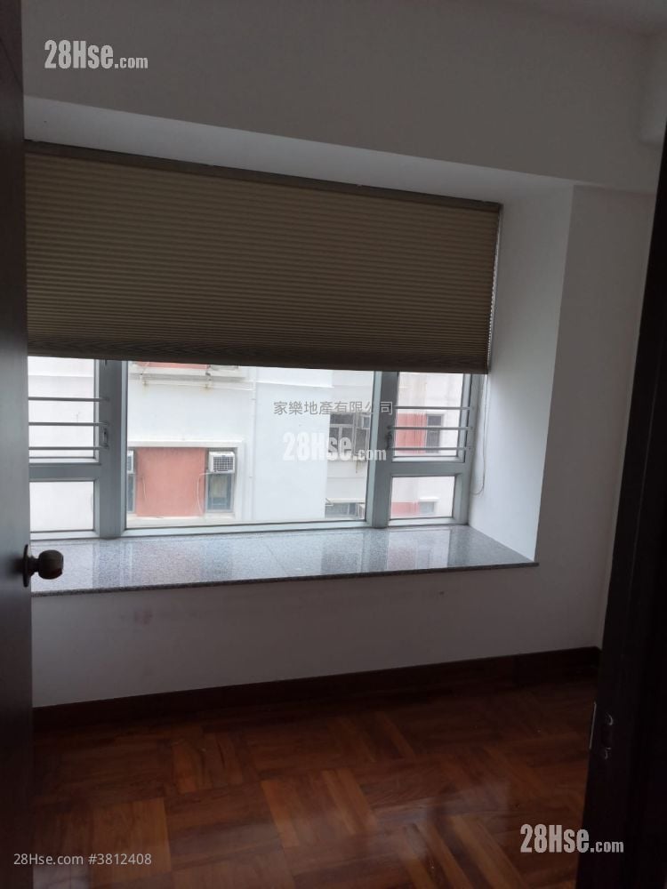 Scenic Horizon Sell 3 Bedrooms , 1 Bathroom 502 ft²