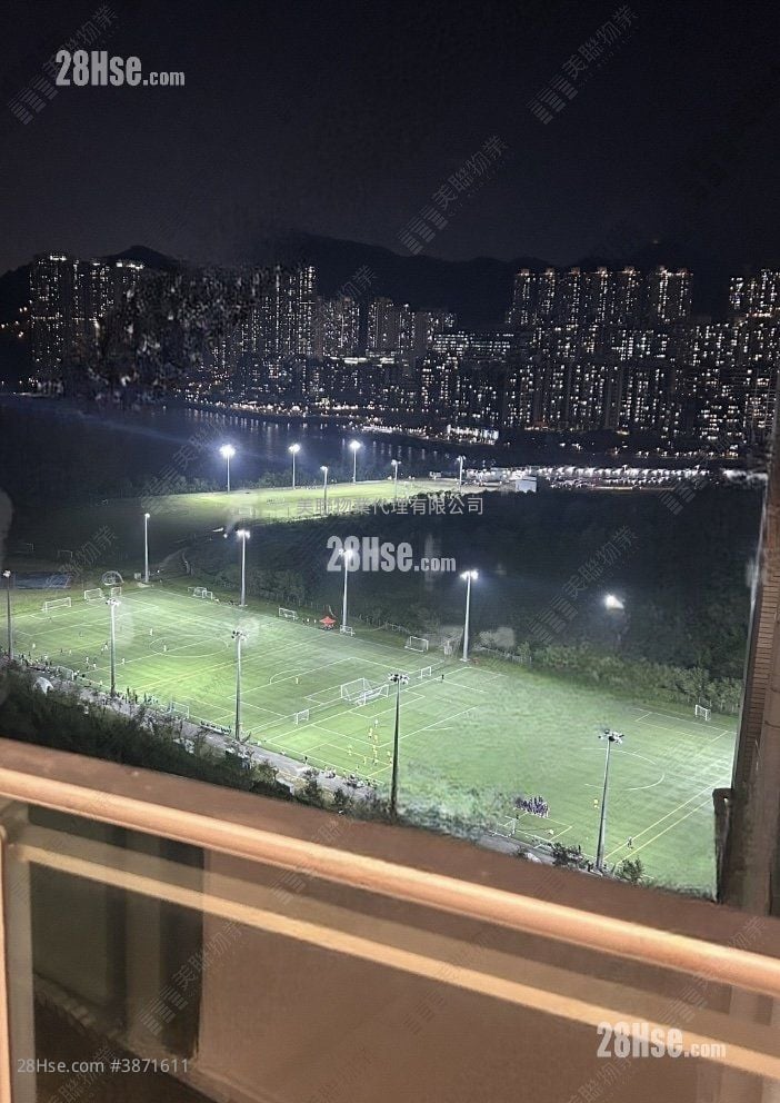 緻藍天 售盤 4 房 1,135 平方呎