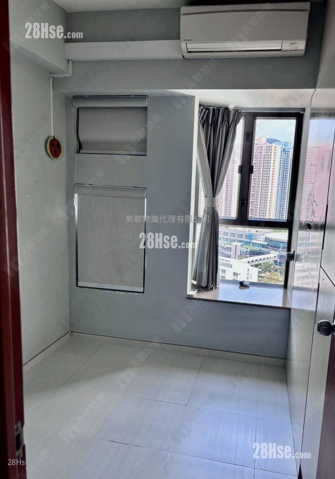 The Grandiose Sell 3 Bedrooms 667 ft²