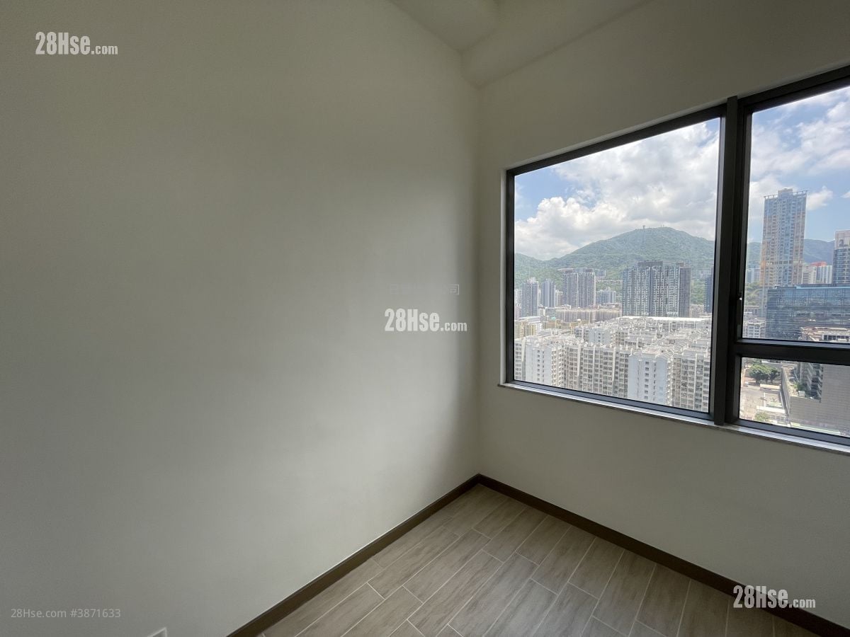 Astoria Crest Rental 1 Bedroom , 1 Bathroom 260 ft²