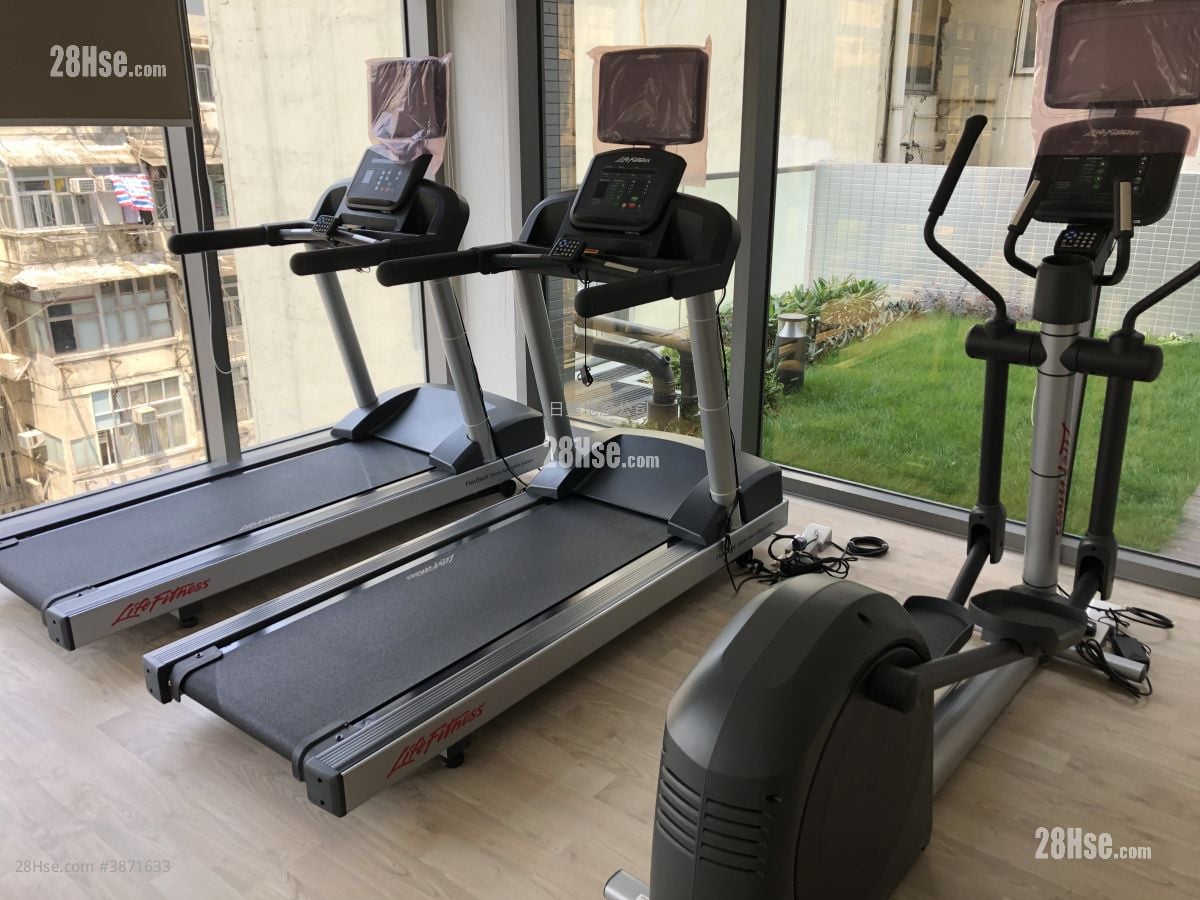 Astoria Crest Rental 1 Bedroom , 1 Bathroom 260 ft²