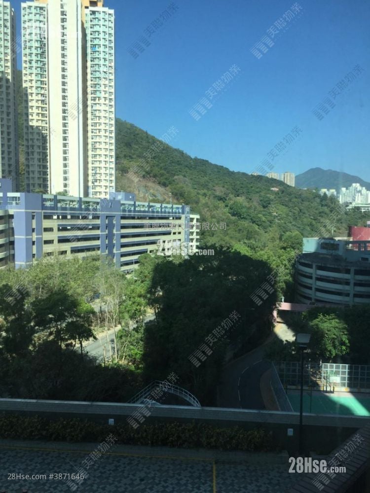 Park Central Sell 3 Bedrooms 541 ft²