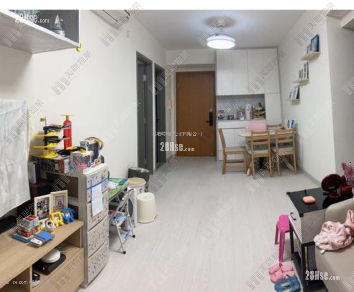Park Central Sell 3 Bedrooms 541 ft²
