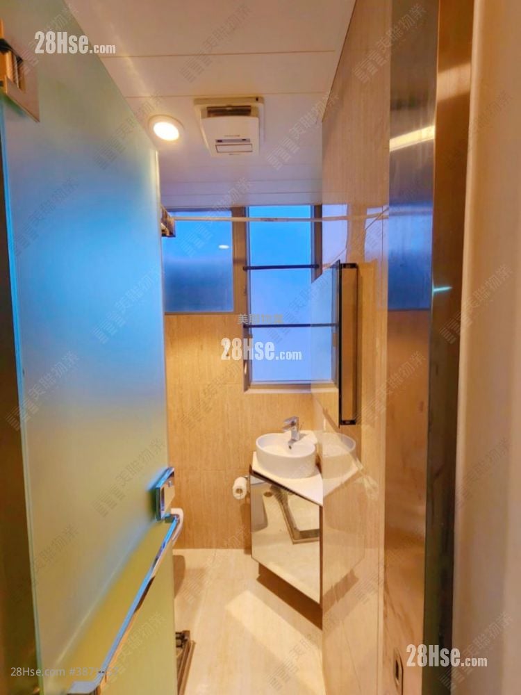 T Plus Rental 1 Bathroom 141 ft²