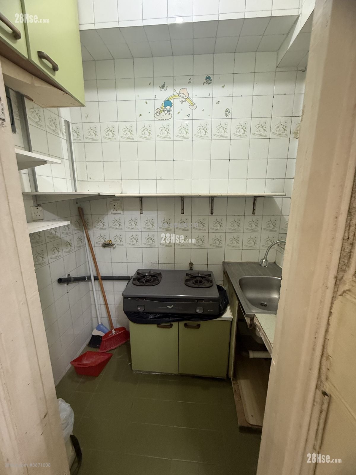 Wah Po Building Rental 1 Bedroom 291 ft²
