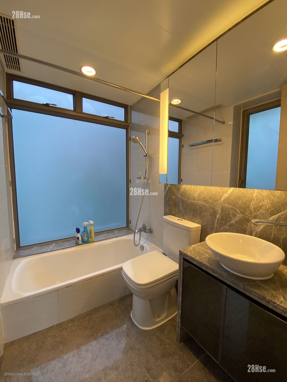 Viva Sell 1 Bedroom , 1 Bathroom 339 ft²