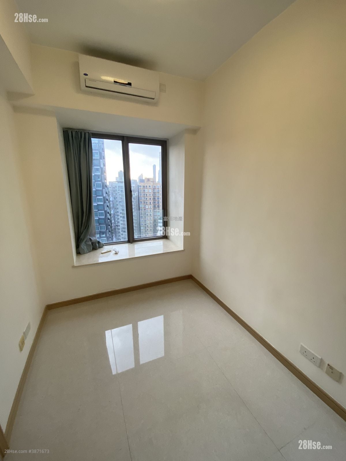 Viva Sell 1 Bedroom , 1 Bathroom 339 ft²