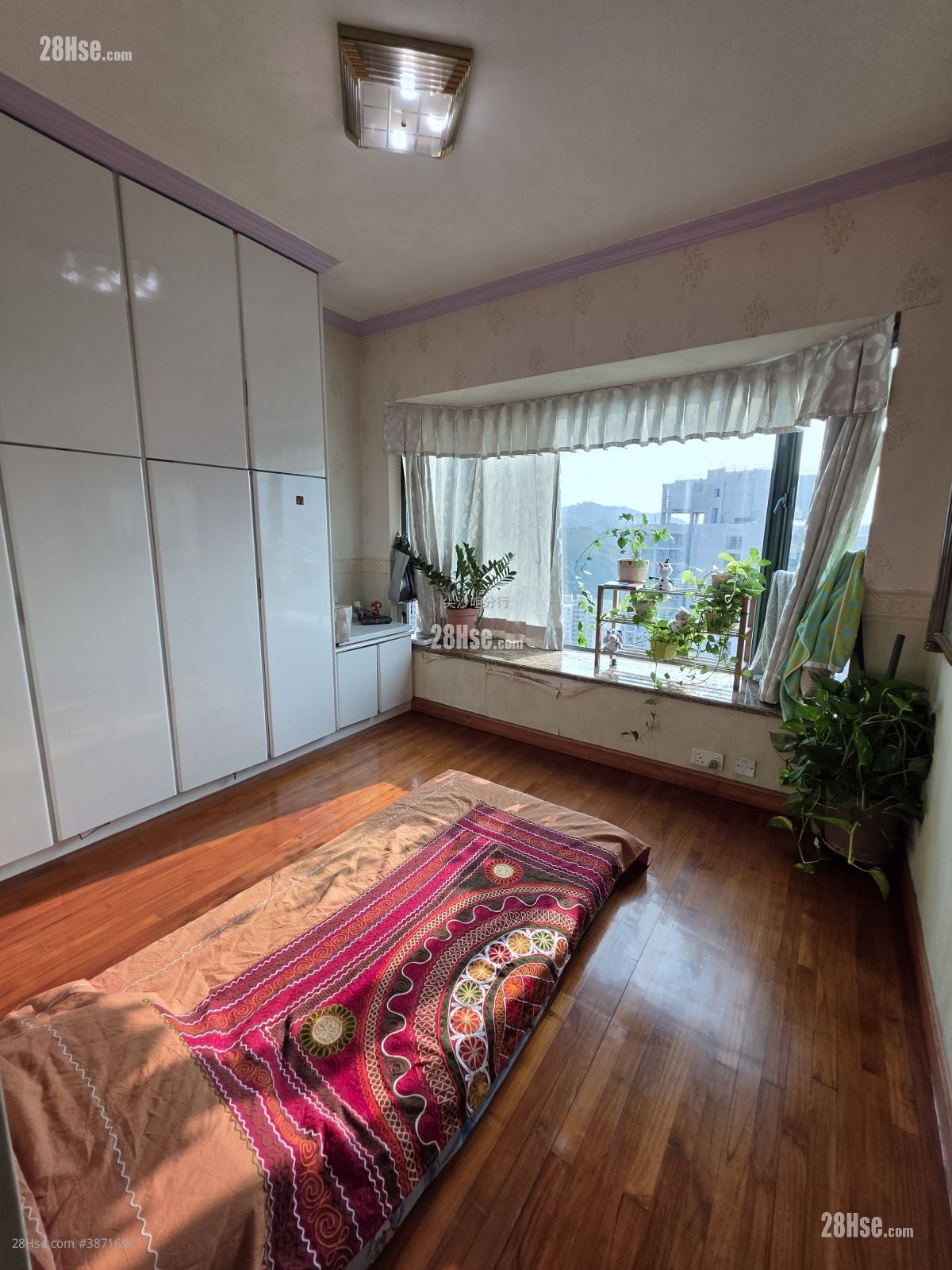 Villa Esplanada Sell 4 Bedrooms , 2 Bathrooms 826 ft²