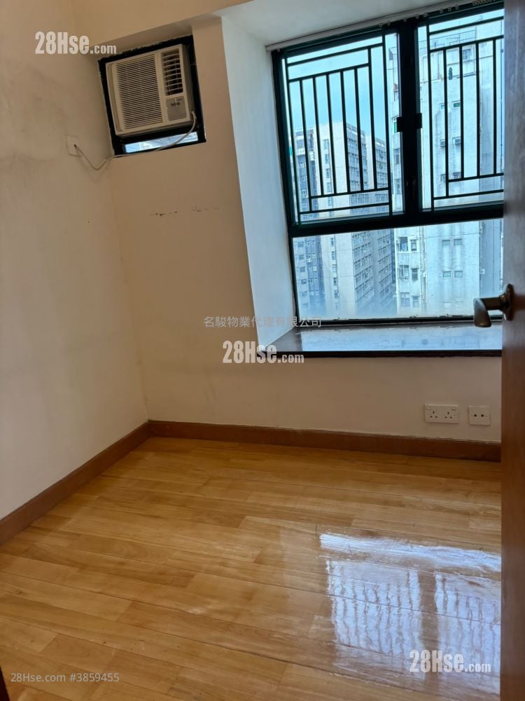 The Wharf Rental 2 Bedrooms , 1 Bathroom 438 ft²