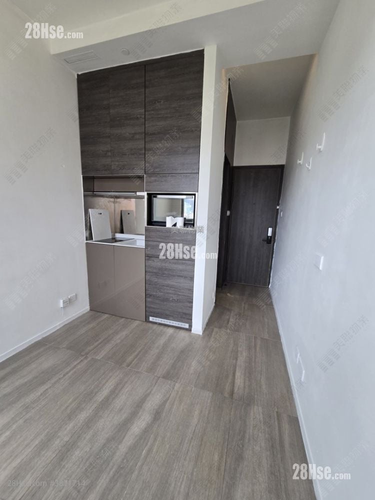 T Plus Rental 165 ft²