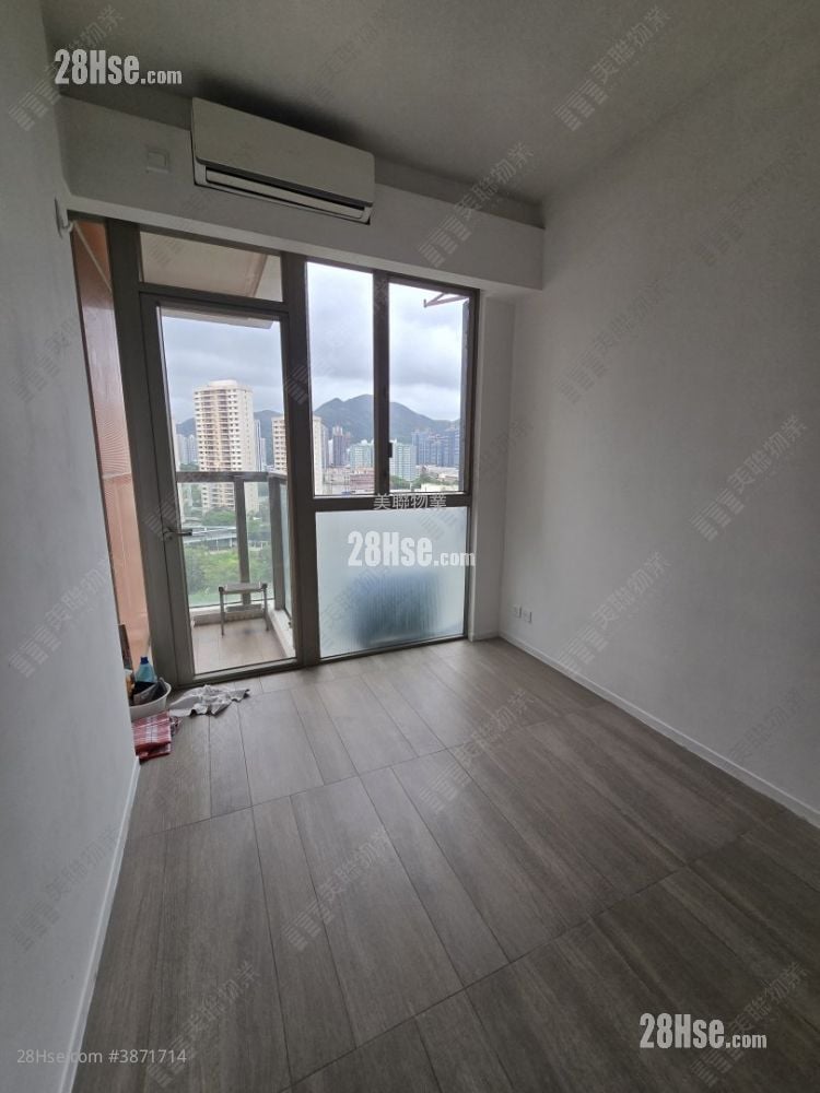 T Plus Rental 165 ft²