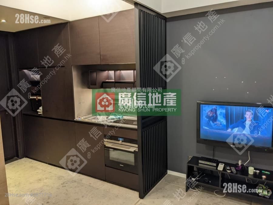 Skypark Sell Studio , 1 Bathroom 315 ft²