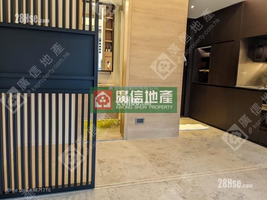 Skypark Sell Studio , 1 Bathroom 315 ft²