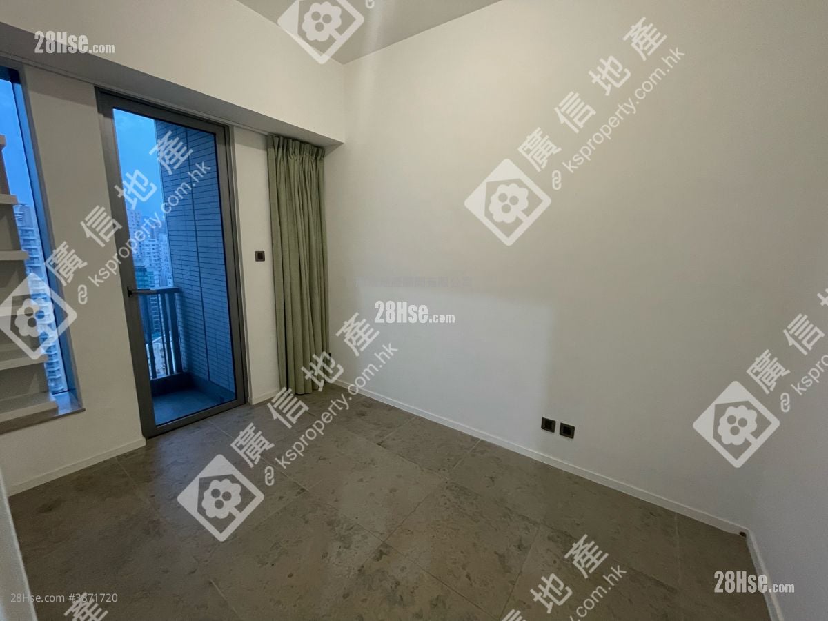 Skypark Sell 1 Bedroom , 1 Bathroom 407 ft²
