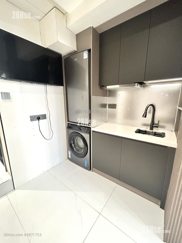 Pei Ho Street Rental 1 Bedroom , 1 Bathroom 130 ft²