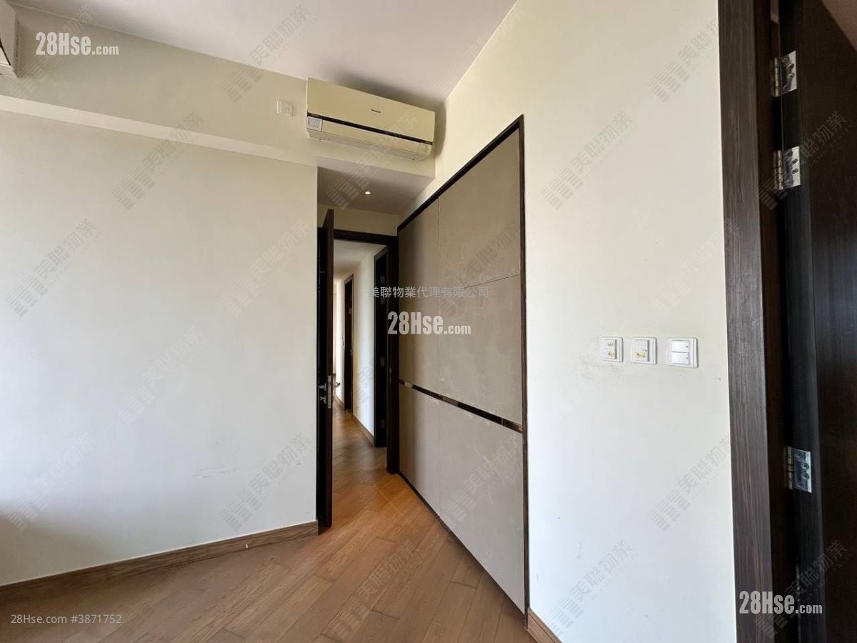 Double Cove Sell 4 Bedrooms , 3 Bathrooms 1,632 ft²