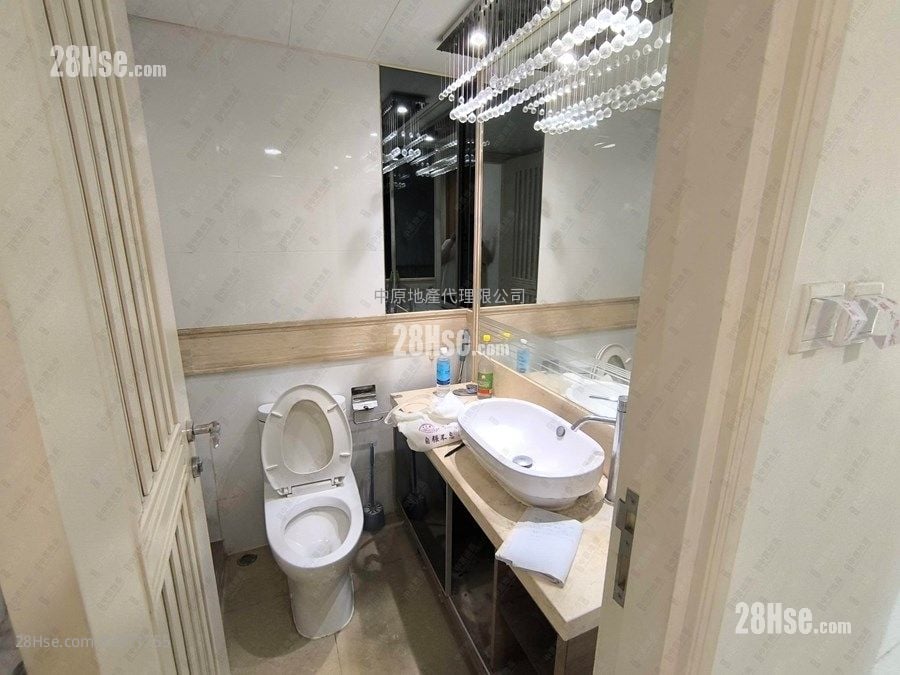 Central Park Towers Rental 2 Bedrooms , 1 Bathroom 510 ft²