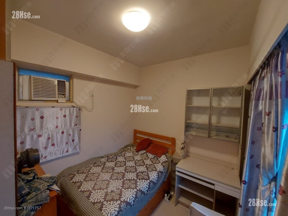 Coral Garden Sell 2 Bedrooms , 1 Bathroom 478 ft²