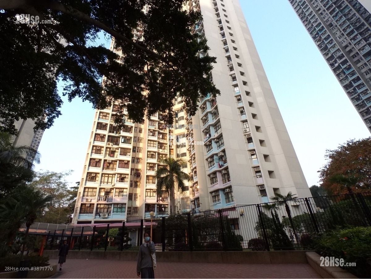 Tin Yau Court Sell 2 Bedrooms 438 ft²