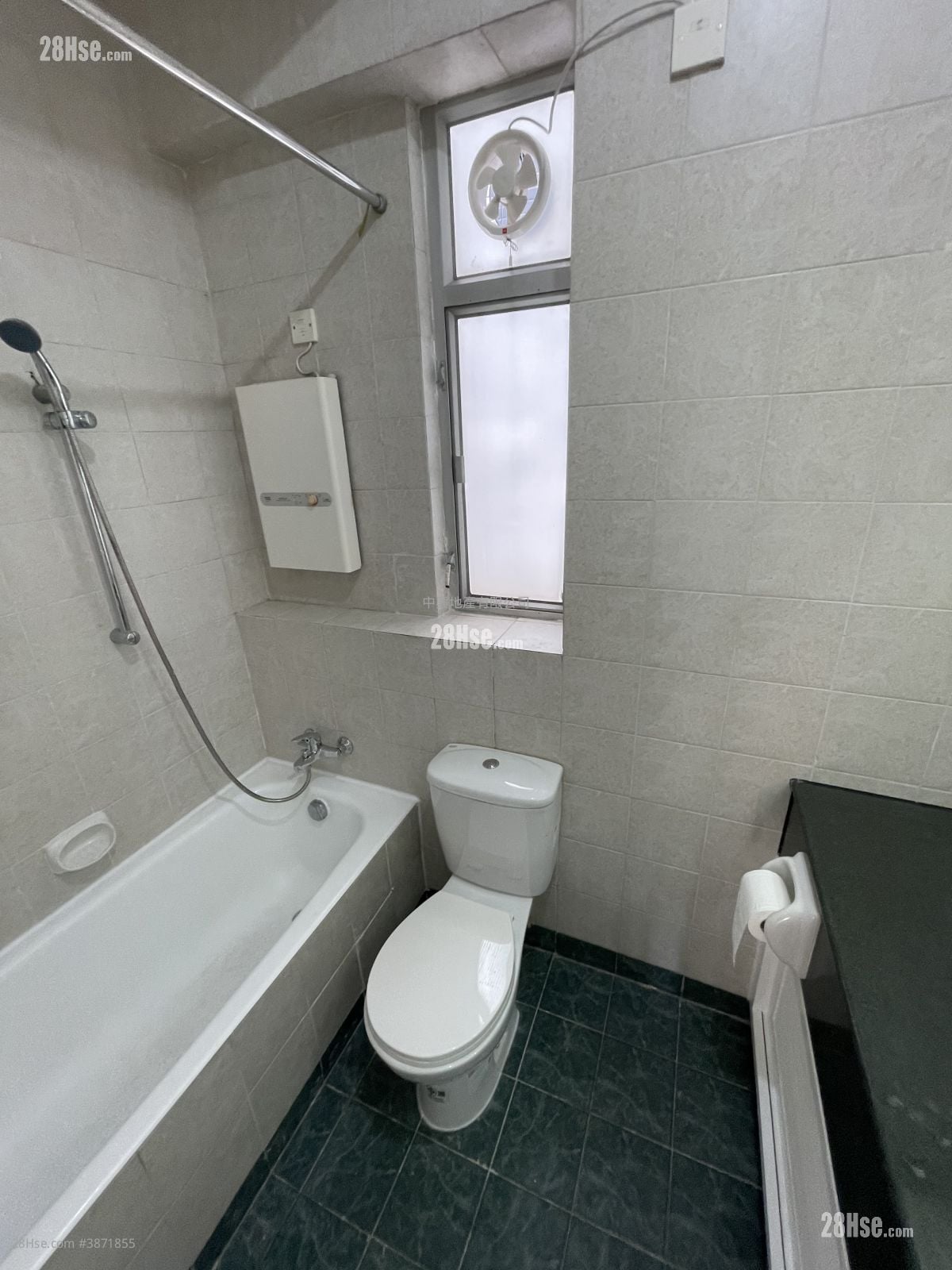 Liberty Mansion Rental 3 Bedrooms , 2 Bathrooms 690 ft²