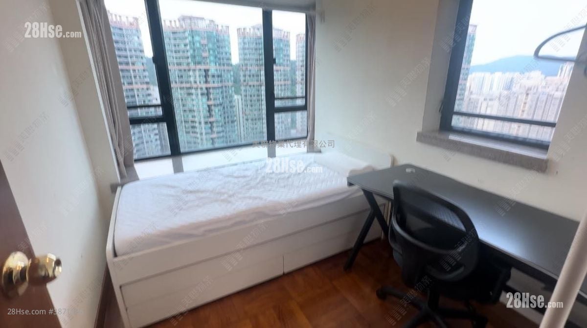 Metro City Rental 2 Bedrooms , 1 Bathroom 406 ft²
