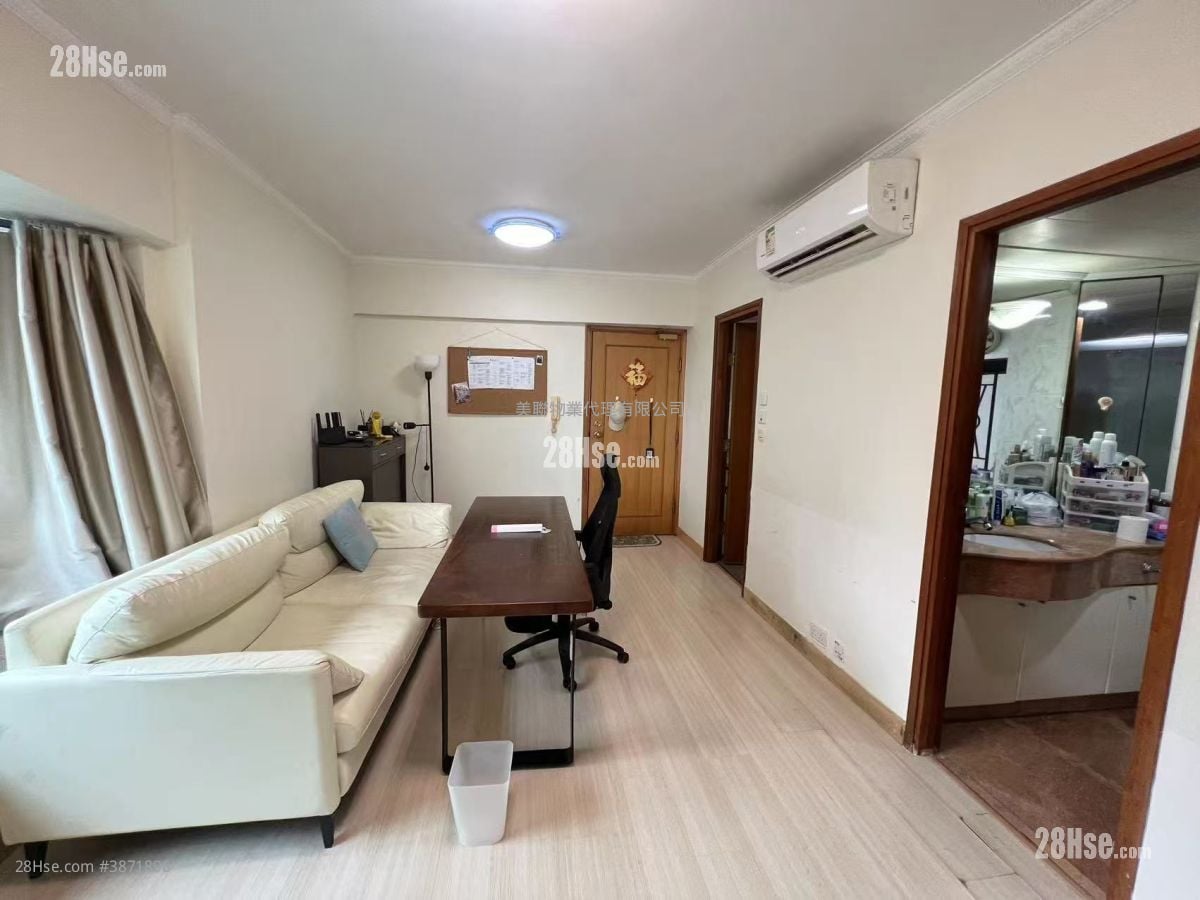 Metro City Rental 2 Bedrooms , 1 Bathroom 406 ft²