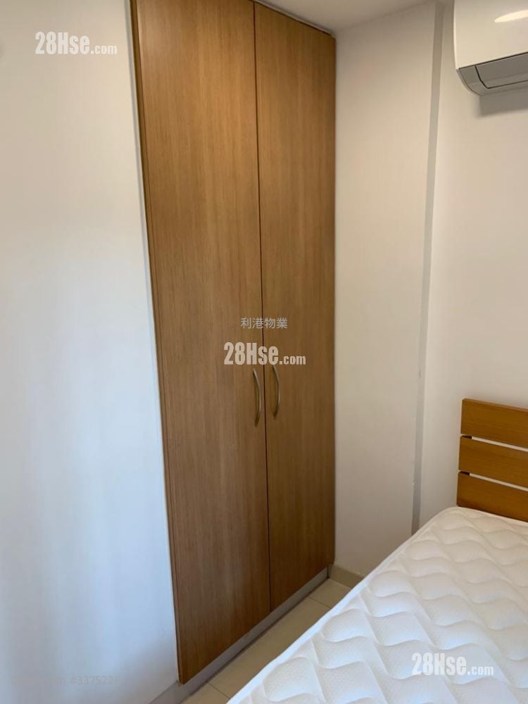 City Mansion Rental 3 Bedrooms , 1 Bathroom 351 ft²