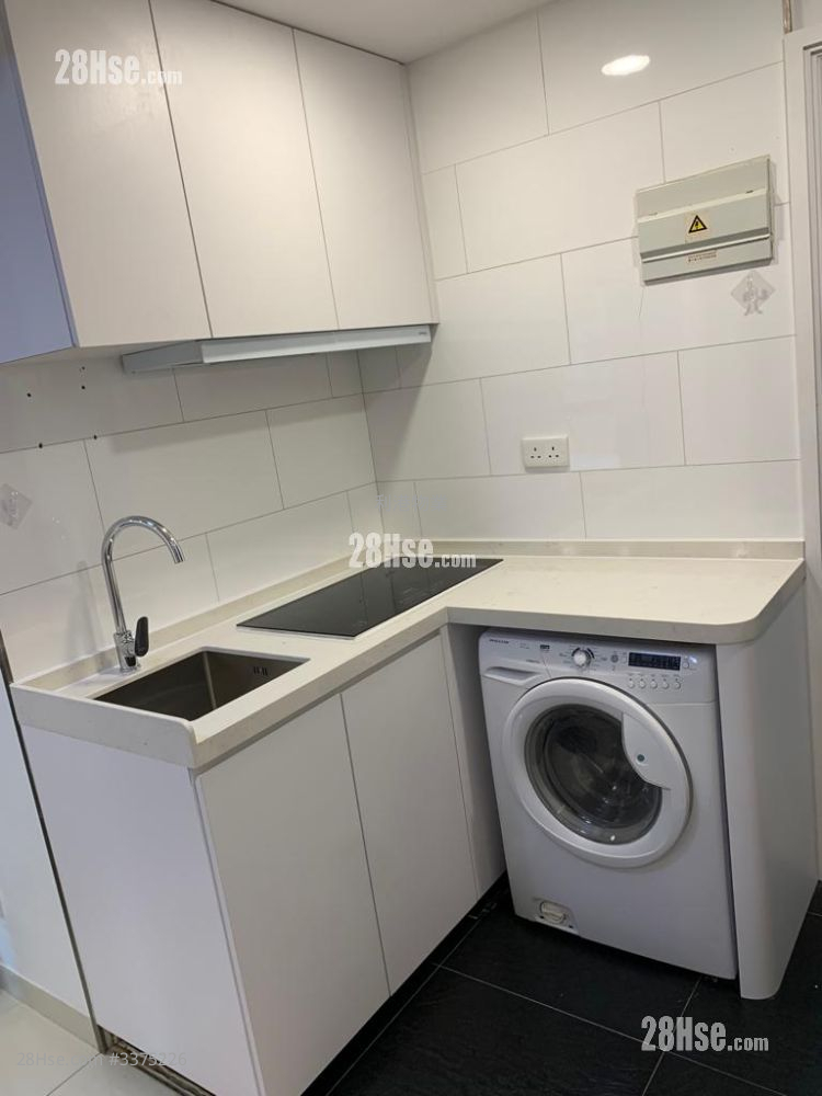City Mansion Rental 3 Bedrooms , 1 Bathroom 351 ft²