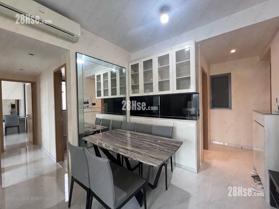 Mantin Heights Rental 689 ft²