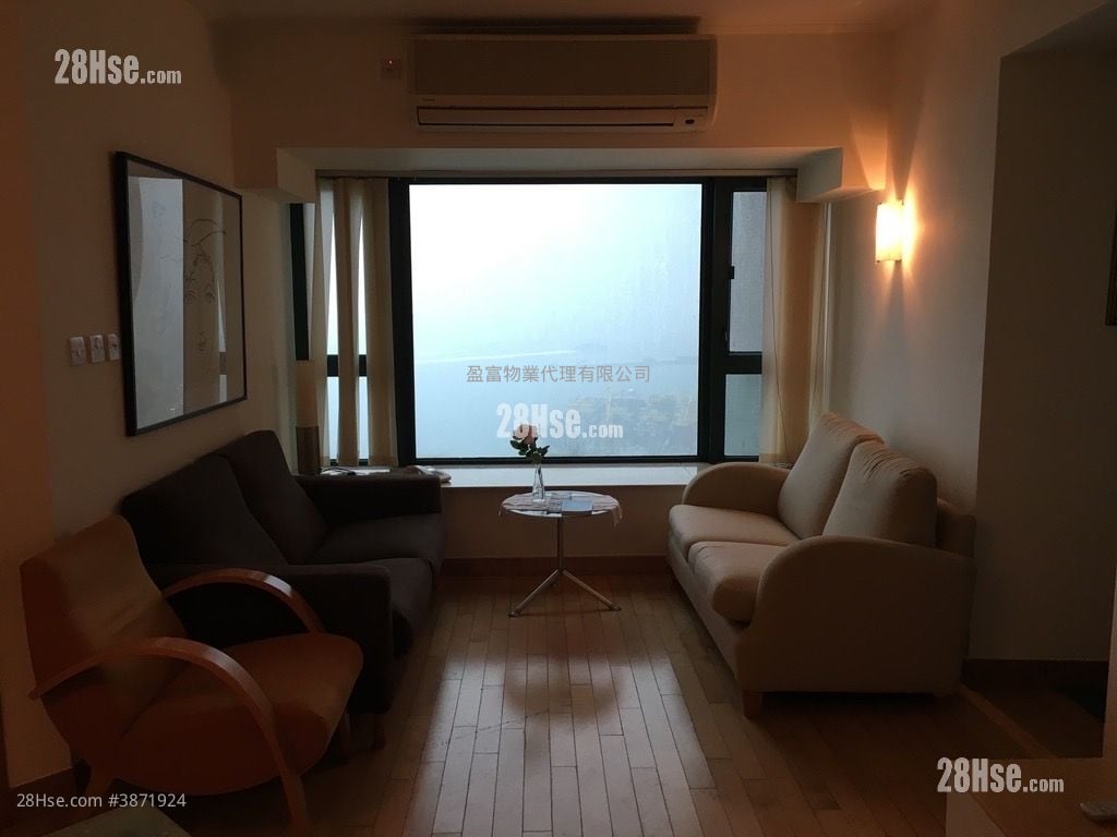 Manhattan Heights Rental 2 Bedrooms , 2 Bathrooms 699 ft²