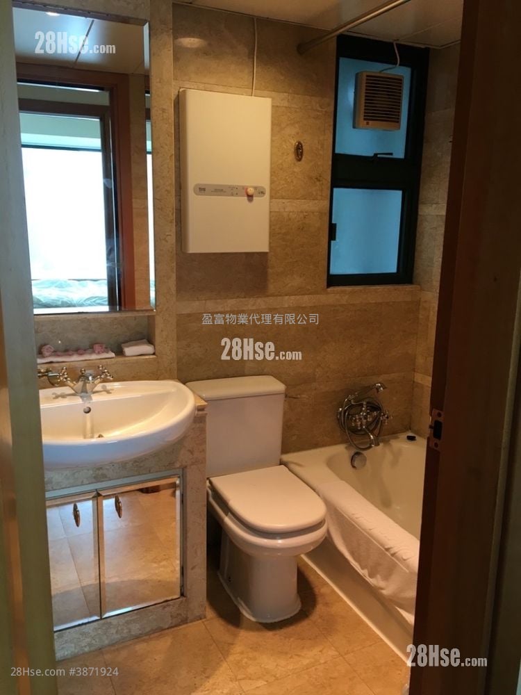 Manhattan Heights Rental 2 Bedrooms , 2 Bathrooms 699 ft²
