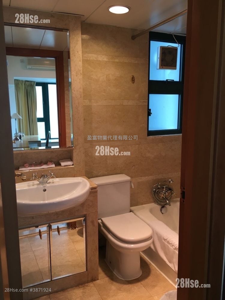 Manhattan Heights Rental 2 Bedrooms , 2 Bathrooms 699 ft²