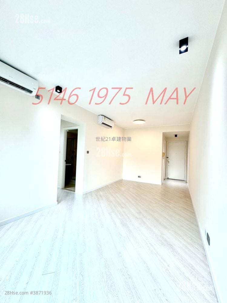Sorrento Sell 2 Bedrooms , 2 Bathrooms 633 ft²
